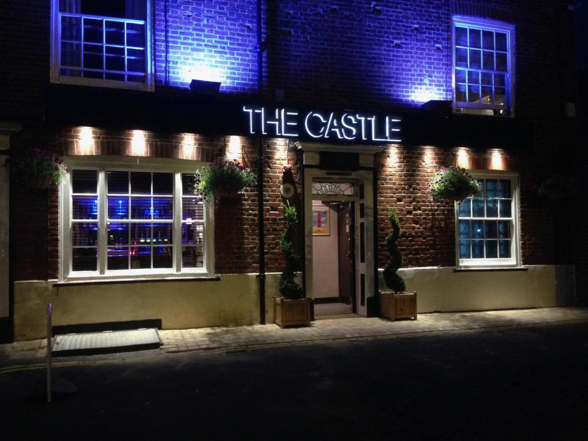 The Castle NWI Exterior foto